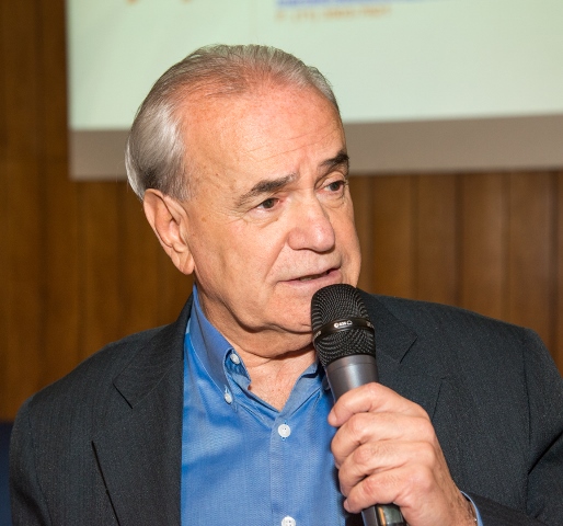 aaaaababba APTS - OSMAR BERTACINI SERÁ O NOVO PRESIDENTE DA ENTIDADE Osmar Bertacini será o novo presidente da APTS - Candidato de consenso, o ex-presidente da entidade retorna ao cargo para mandato até 2017