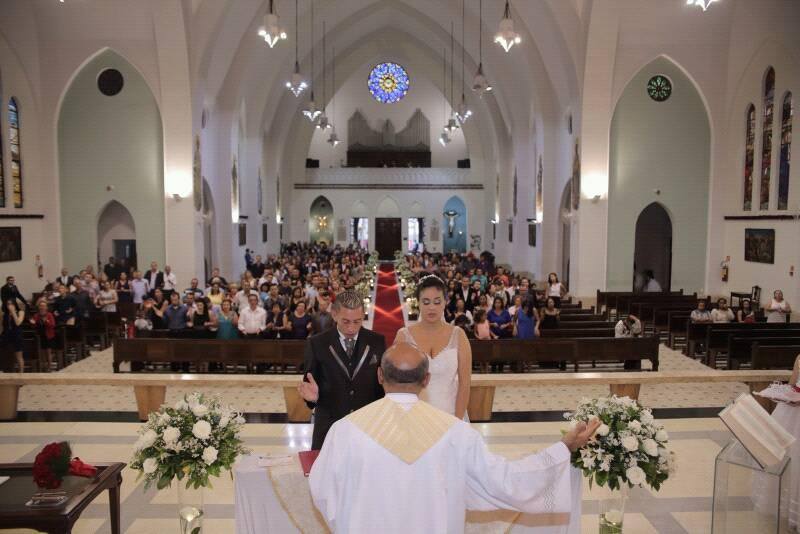 Igreja CASAMENTO DA RENATA E DO EDVANIO Momento de ouvir e refletir
