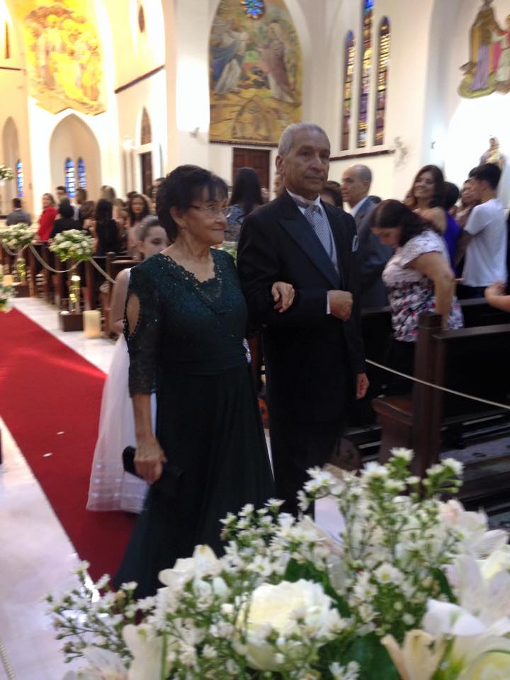florisvaldo e Tia DEja CASAMENTO DA RENATA E DO EDVANIO Dejanira Rodrigues Gomes (mãe da noiva) e Florisvaldo F dos Santos (Padrinho e substituindo o pai da noiva)