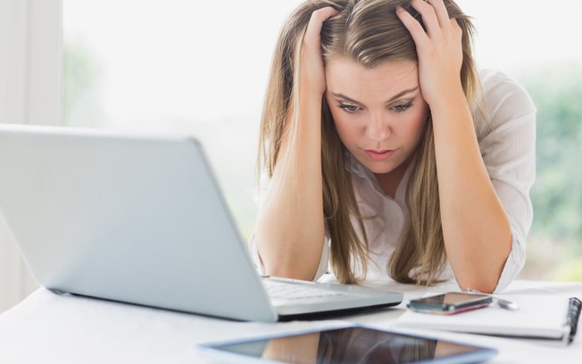Inveja 3 COMPORTAMENTO NA INTERNET - COMO LIDAR COM A INVEJA NAS REDES SOCIAIS Saber separar o que é verdade do que não é bem assim ajuda a superar os sentimentos negativos experimentados ao navegar nas redes sociais