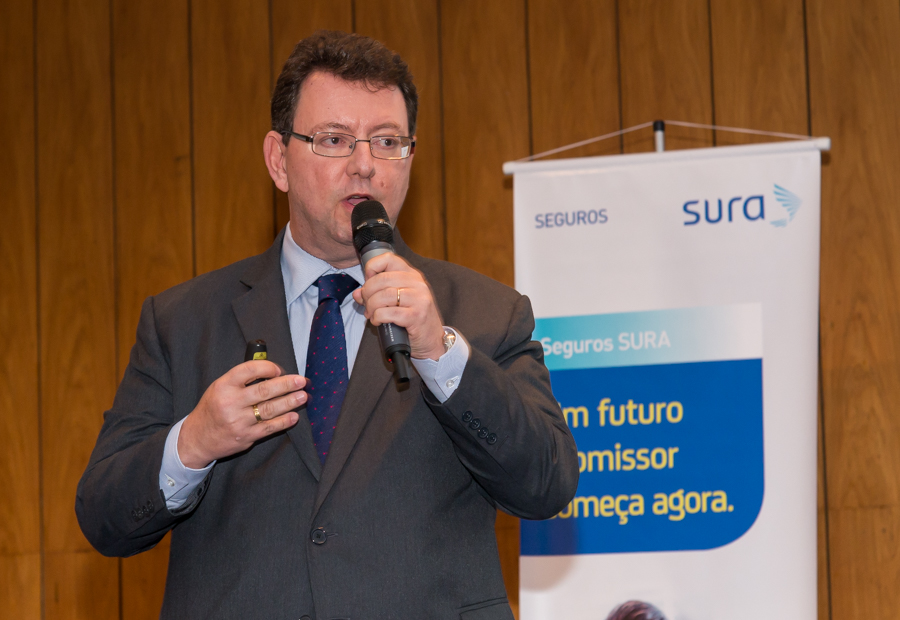 C2 SEGUROS SURA EXPÕE SEU PORTFÓLIO DE SOLUÇÕES e ESTRATÉGIA DE ATUAÇÃO Thomas Batt