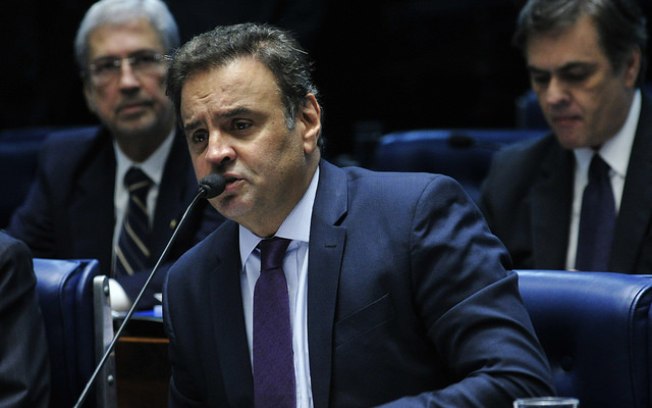 aLE2 POLÍTICA - EM QUATRO ANOS, PARTIDOS GANHARAM 1,4 MILHÃO DE NOVOS FILIADOS Para Aécio Neves, desempenho do PSDB nas eleições de 2016 foi o melhor desde a época do governo FHC