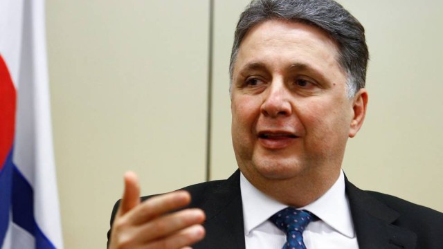 garotinho EXTRA: EX-GOVERNADOR GAROTINHO É PRESO PELA POLÍCIA FEDERAL NO RIO DE JANEIRO O secretário de Governo de Campos e ex-governador do Rio de Janeiro, Anthony Garotinho