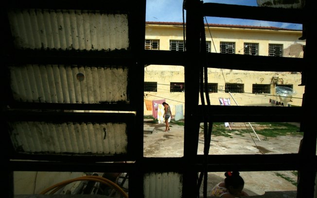 F¨6 SISTEMA PENITENCIÁRIO - EM 8 ANOS O GOVERNO SÓ INVESTIU 22,8% DO FUNDO ARRECADADO F¨6