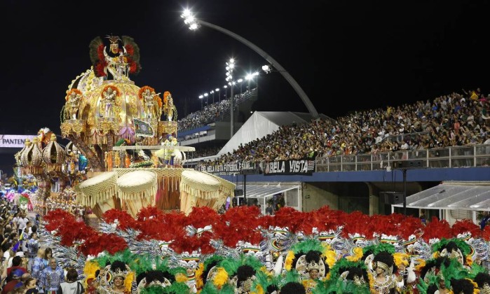 Fo2 ZONA LESTE SOMOS NÓS - ACADÊMICOS DO TATUAPÉ É A CAMPEÃ DO CARNAVAL 2017 DE SÃO PAULO Fo2