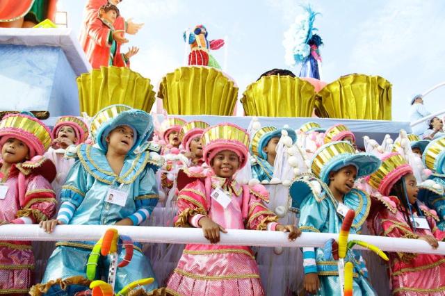 Rosas 7 CARNAVAL 2017 - SEGUNDA E ULTIMA NOITE DO DESFILE DAS ESCOLAS DO PRIMEIRO GRUPO DE SÃO PAULO Rosas 7