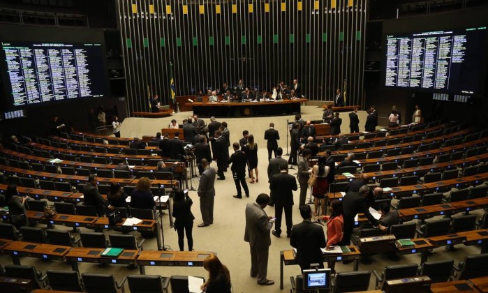 c 1 ENRIQUECIMENTO DOS POLÍTICOS - UM TERÇO DA LISTA DE FACHIM DOBROU DE PATRIMÔNIO NOS ÚLTIMOS 15 ANOS c 1