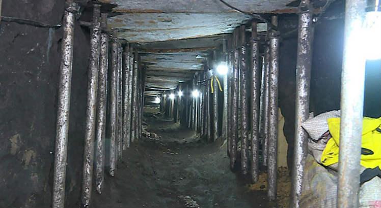 tunel POLÍCIA DE SÃO PAULO DESCOBRE TÚNEL DE 500 METROS QUE LEVARIA LADRÕES A COFRE DO BANCO DO BRASIL tunel