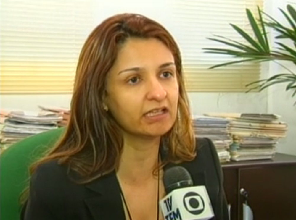 juiza adriana nolasco da silva NA HORA E NO LOCAL ERRADO: JUÍZA MORRE AO SER ATINGIDA POR CONCRETO EM ACIDENTE juiza adriana nolasco da silva