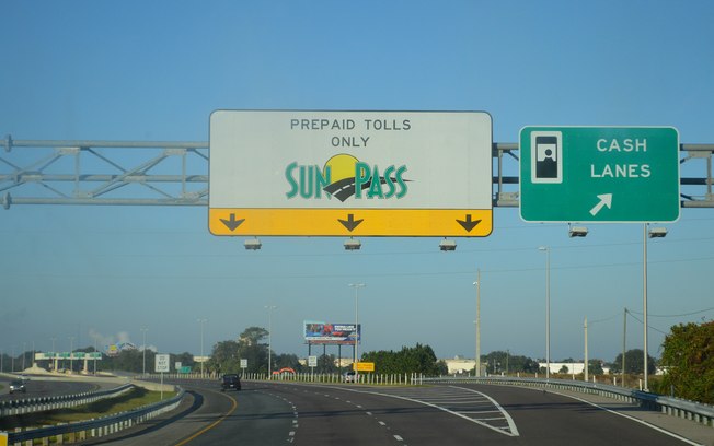 F IIIII QUANTO SE PAGA PARA TER UM CARRO NO BRASIL? F IIIII