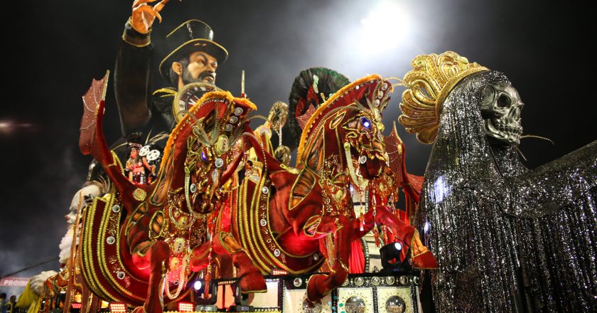 Car 1 Trico CARNAVAL DE SÃO PAULO 2018 - DESTAQUES DA PRIMEIRA NOITE Car 1 Trico