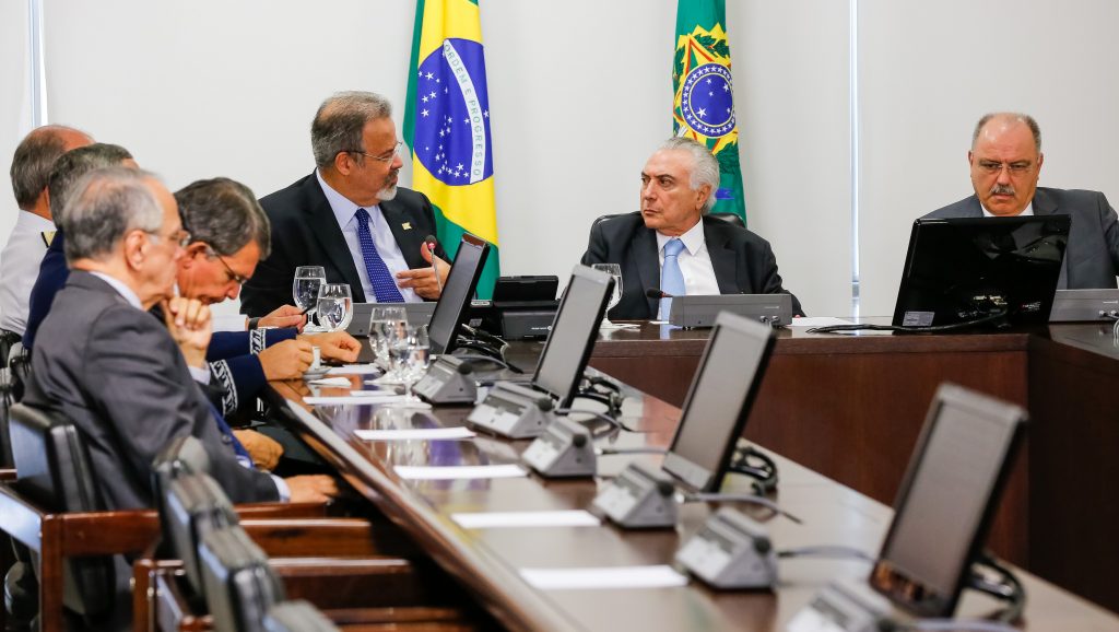 MC Michel Temer reuniao Ministro Raul Jungmann 00209292016