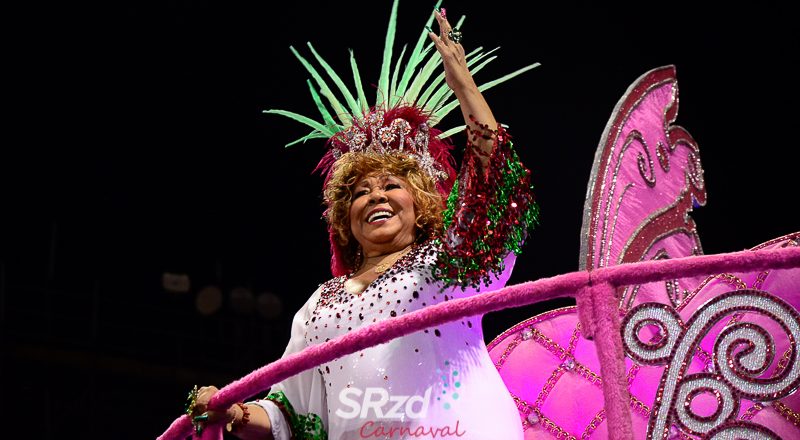car 2 mocidade CARNAVAL DE SÃO PAULO 2018 - DESTAQUES DA SEGUNDA E ULTIMA NOITE DE DESFILES car 2 mocidade