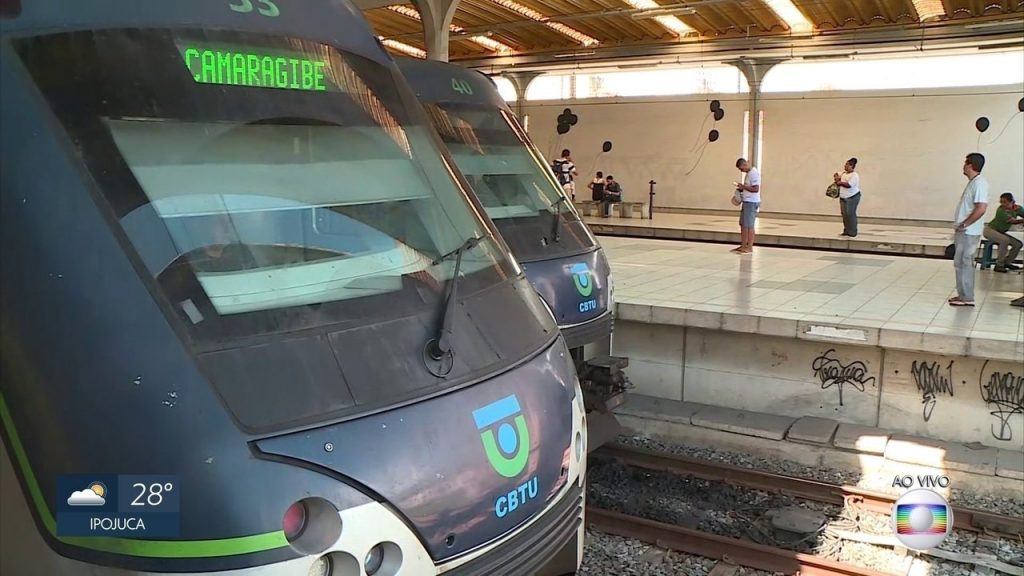 Metro 1 ATROPELAMENTO NO METRÔ - DOIS PMs SÃO MORTOS EM RECIFE/PE Metro 1