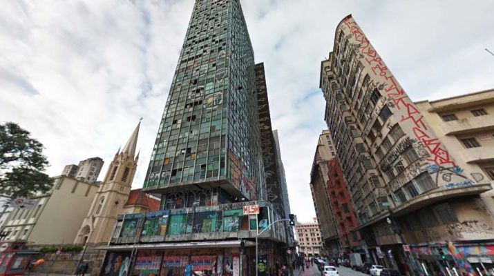 Predio como estava TRAGÉDIA DO EDIFÍCIO WILTON PAES DE ALMEIDA: CORPO RESGATADO É DO HOMEM QUE QUASE FOI RESGATADO Predio como estava