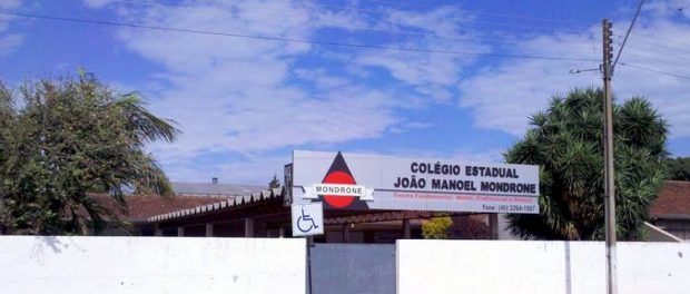 colegio 1 1 ALUNO ARMADO ATIRA E FERE DOIS COLEGAS EM COLÉGIO NO PARANÁ colegio 1 1