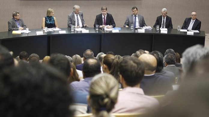 CANUTO PLANERB BARRAGENS GOVERNO APRESENTA PLANO DE RECUPERAÇÃO PARA A BARRAGEM DO JACURICI - CAMANDAROBA - E OUTRAS 25 NA BAHIA CANUTO PLANERB BARRAGENS
