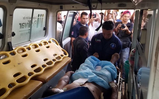 PRESIDENTE INTERINO DA VENEZUELA - JUAN GUAIDÓ - RELATA MORTE DE UMA MULHER EM CONFRONTO NA FRONTEIRA COM O BRASIL