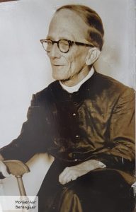 io 10 CANSANÇÃO/BA E A RELIGIOSIDADE DE UM POVO io 10