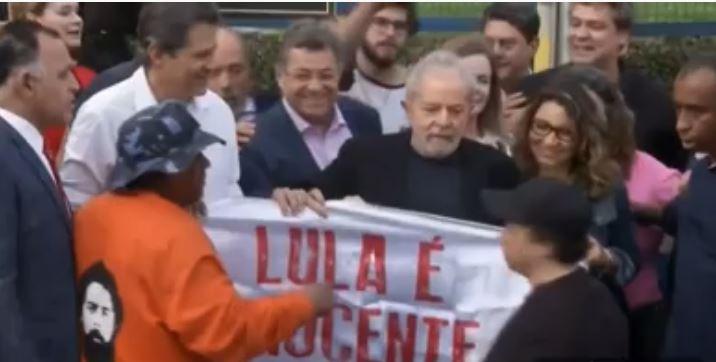 Lula é solto
