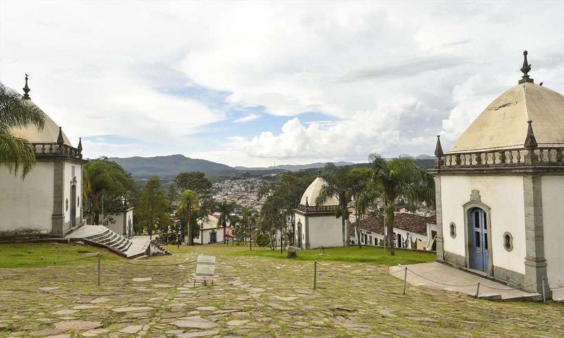 congonhas TREMOR DE TERRA ASSUSTA MORADORES DE CONGONHAS/MG. congonhas