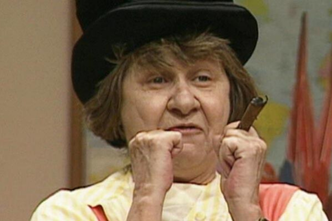 ZILDA 3 MORRE AOS 83 ANOS A HUMORISTA ZILDA CARDOSO “A DONA CATIFUNDA” ZILDA 3