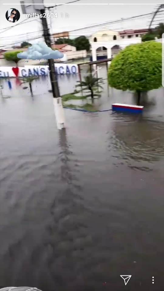 can 1 INUNDAÇÃO EM CANSANÇÃO/BA: UMA DAS PRINCIPAIS AVENIDAS DA CIDADE TEVE QUE SER INTERDITADA NESTE DOMINGO. can 1