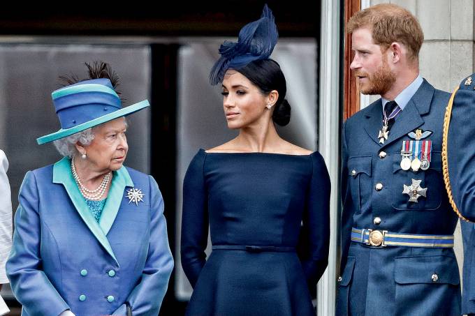 rainha elizabeth ii meghan principe harry 1581.jpg PRÍNCIPE HARRY E MEGHAN MARKLE VÃO DEIXAR DE USAR TÍTULO DE ‘ALTEZA REAL’ rainha elizabeth ii meghan principe harry 1581.jpg