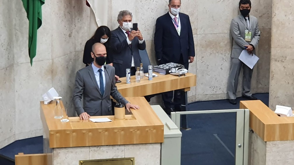 Bruni 2 BRUNO COVAS TOMA POSSE EM SP - COM PRIORIDADE EM COMBATER A DESIGUALDADE E A COVID-19 NA CIDADE Bruni 2