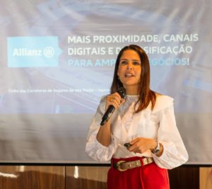 aaa 2 f RECEBIDA PELO CCS-SP, ALLIANZ SEGUROS APRESENTA AS NOVIDADES DE SUA NOVA FASE aaa 2 f