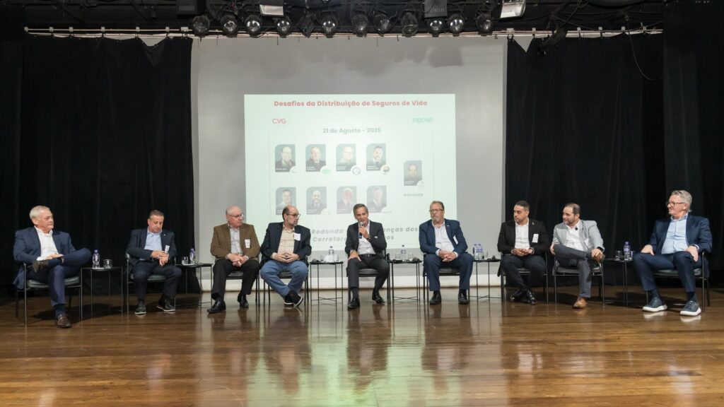 01 Mesa Redonda Desafios da Distribuicao de Seguros de Vida 21ago25 1 LIDERANÇAS DOS CORRETORES APONTAM CAMINHOS PARA AMPLIAR A VENDA DE SEGURO DE VIDA 01 Mesa Redonda Desafios da Distribuicao de Seguros de Vida 21ago25 1