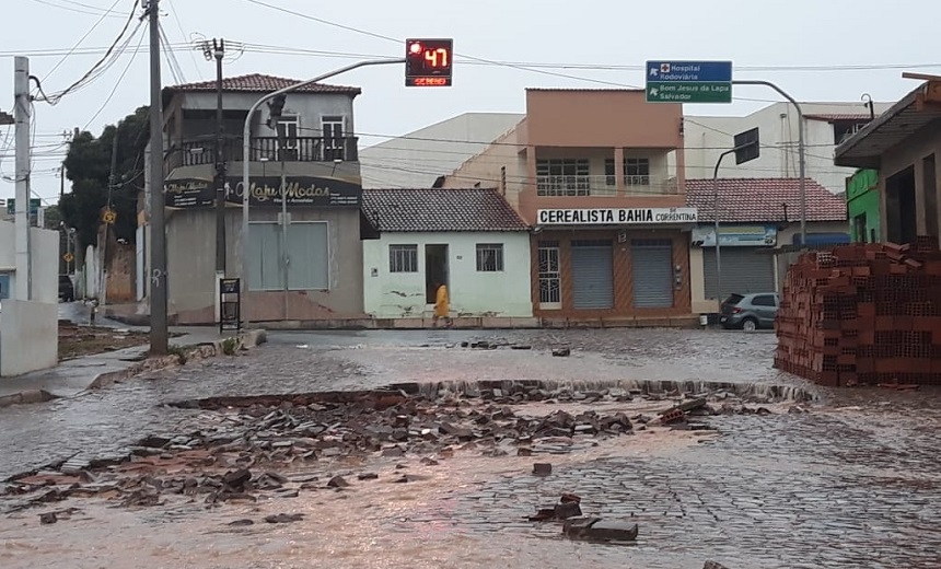 Após fortes chuvas em Correntina prefeitura analisa decretar Estado de Emergência