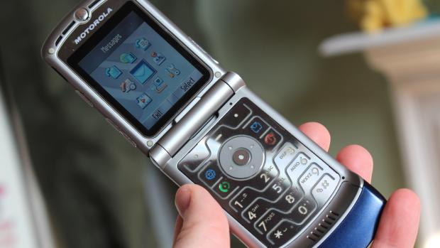 Relembrar é viver: Motorola V3 e mais 7 celulares 'iPhones dos anos 2000' -  TecMundo