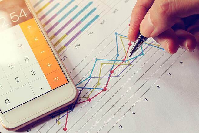comparacao de fundos 1 Como Ganhar Dinheiro Investindo Pouco A melhor forma de investir pouco dinheiro na Bolsa é através de fundos de investimentos.