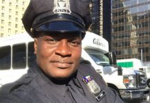 Mulher mostra ex-Jacaré do É o Tchan com uniforme de polícia no Canadá Foto: Reprodução/Instagram
