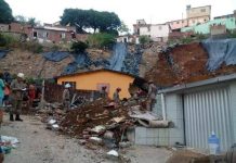 há 4 horas Jornal do Commercio - Uol Deslizamento de barreira deixa mortos e feridos no Recife