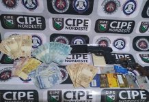Um homem identificado como José de Abreu foi preso por porte ilegal de arma