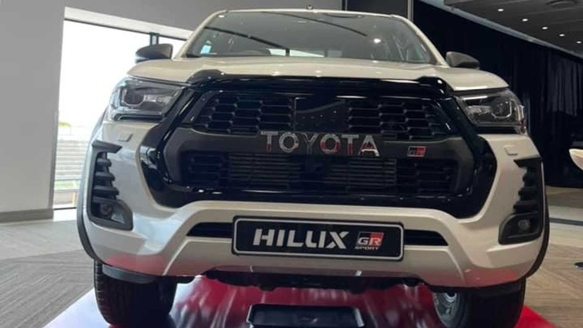 2022 toyota hilux gr sport south africa