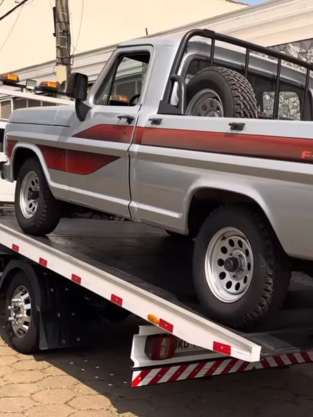 Guardada 0km por 33 anos, Ford F-1000 é resgatada