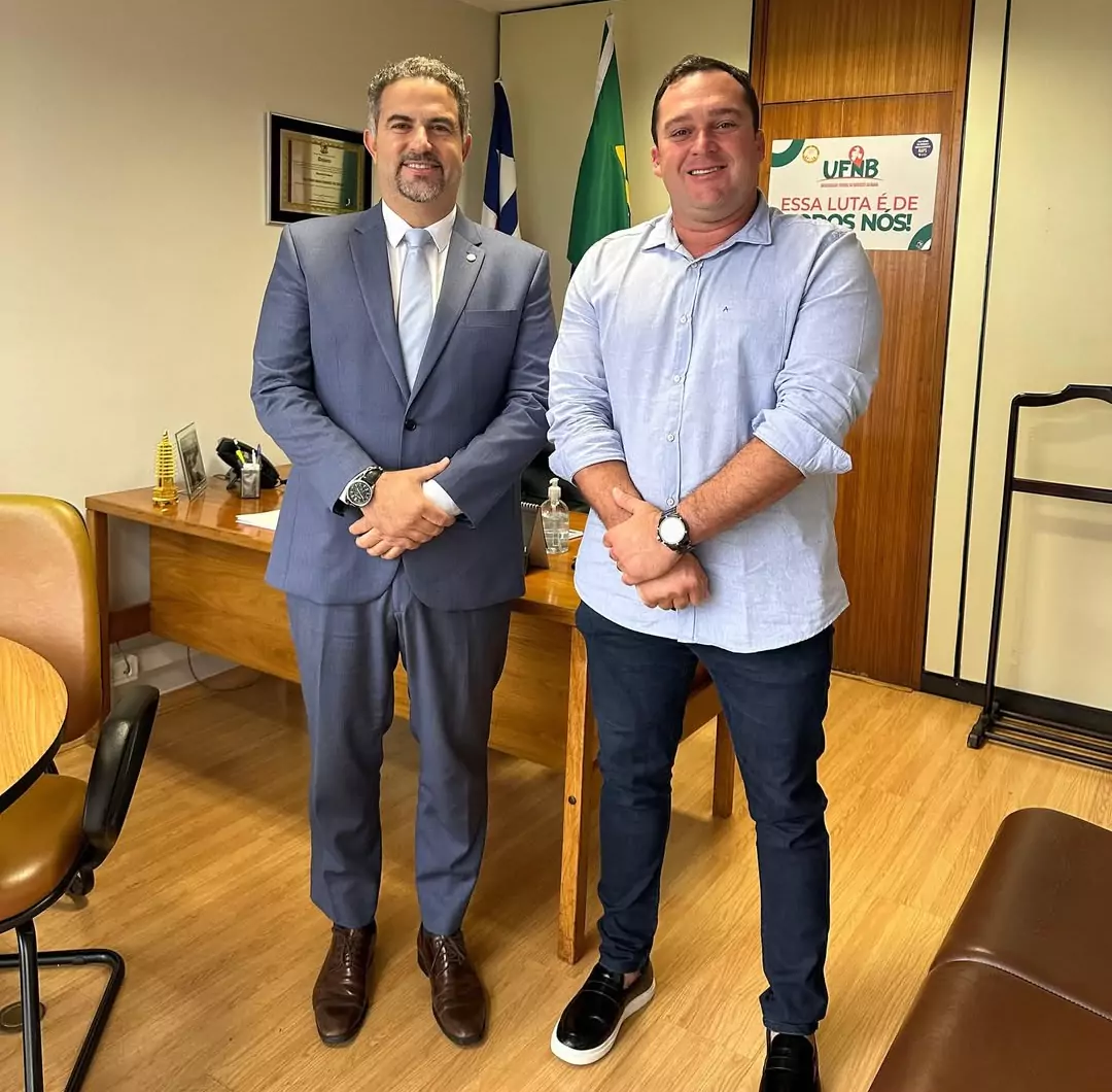 Deputado Ricardo Maia ao Lado do Irmão Zelito Maia